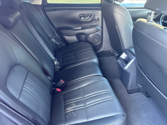 Used 2025 Honda HR-V EX-L image 16
