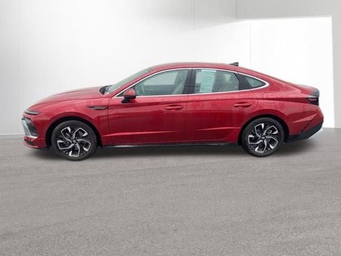 Used 2024 Hyundai Sonata SEL FWD image 3