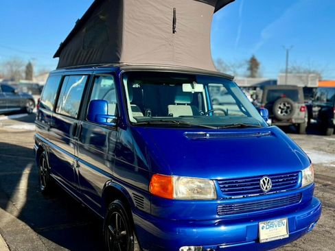 Used 2003 Volkswagen Eurovan MV image 32