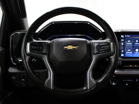 Used 2024 Chevrolet Silverado 1500 LTZ w/ LTZ Premium Package AWD/4WD image 11