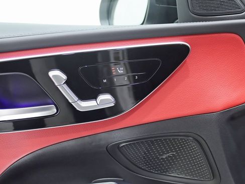 Used 2024 Mercedes-Benz C 43 AMG 4MATIC Sedan image 32