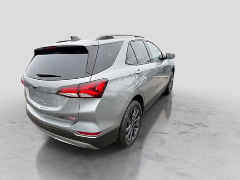Used 2023 Chevrolet Equinox RS w/ LPO, Floor Liner Package AWD/4WD image 6