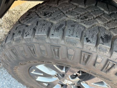 Certified 2023 Toyota Tacoma SR5 RWD image 38
