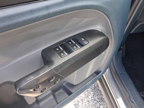 Used 2022 Ford Maverick XL FWD image 14