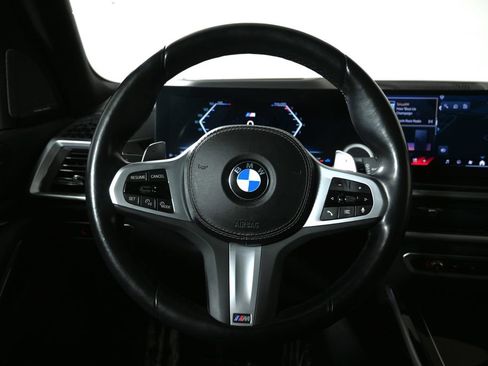 Certified 2024 BMW X7 xDrive40i w/ M Sport Package image 17