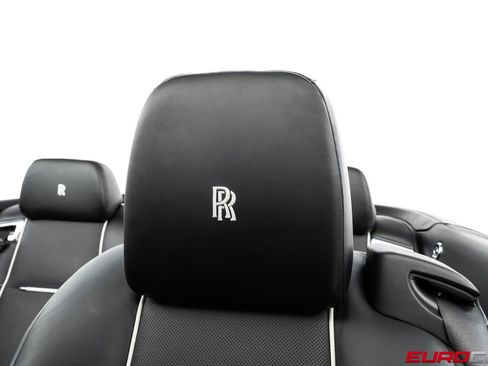 Used 2018 Rolls-Royce Dawn RWD image 42
