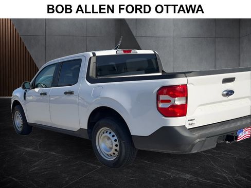 Used 2023 Ford Maverick XLT FWD image 3