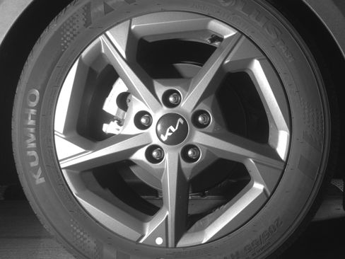 Used 2025 Kia K4 LXS image 15