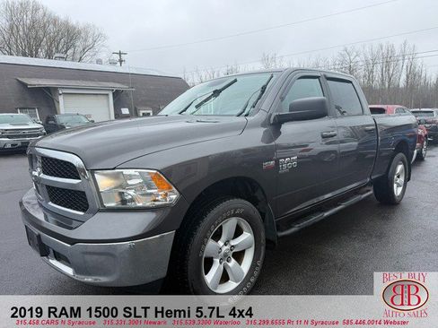 Used 2019 RAM 1500 Classic SLT AWD/4WD image 7