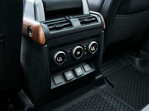Used 2023 Land Rover Defender 110 X AWD/4WD image 55