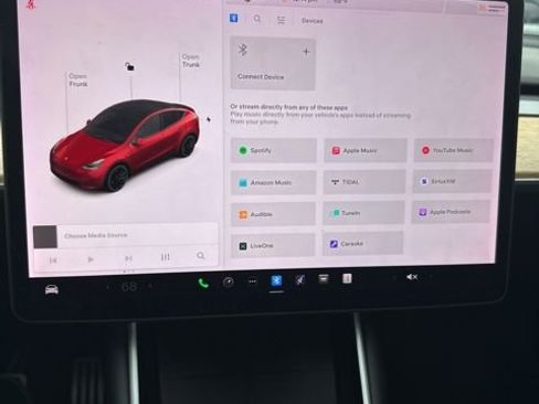 Used 2020 Tesla Model Y Long Range AWD/4WD image 9