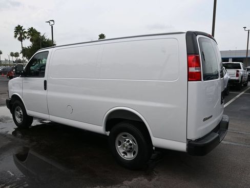 New 2026 Chevrolet Express 2500 w/ Driver Convenience Package RWD image 3