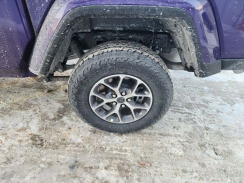 New 2026 Jeep Gladiator Sport AWD/4WD image 21