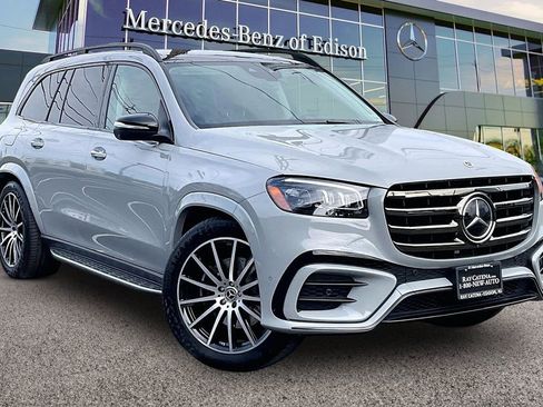 Certified 2024 Mercedes-Benz GLS 450 4MATIC image 1