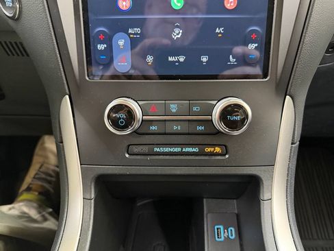 Used 2024 Ford Edge SEL w/ Convenience Package AWD/4WD image 27