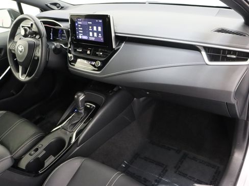 Used 2023 Toyota Corolla XSE FWD image 33