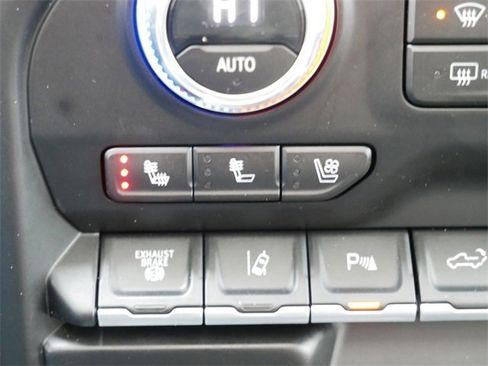 Used 2023 GMC Sierra 2500 AT4 w/ AT4 Premium Plus Package image 21