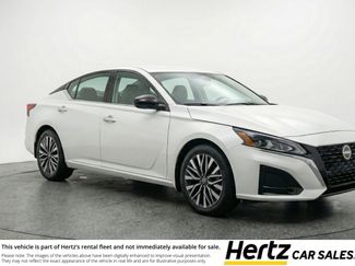 Used 2025 Nissan Altima 2.5 SV video 1