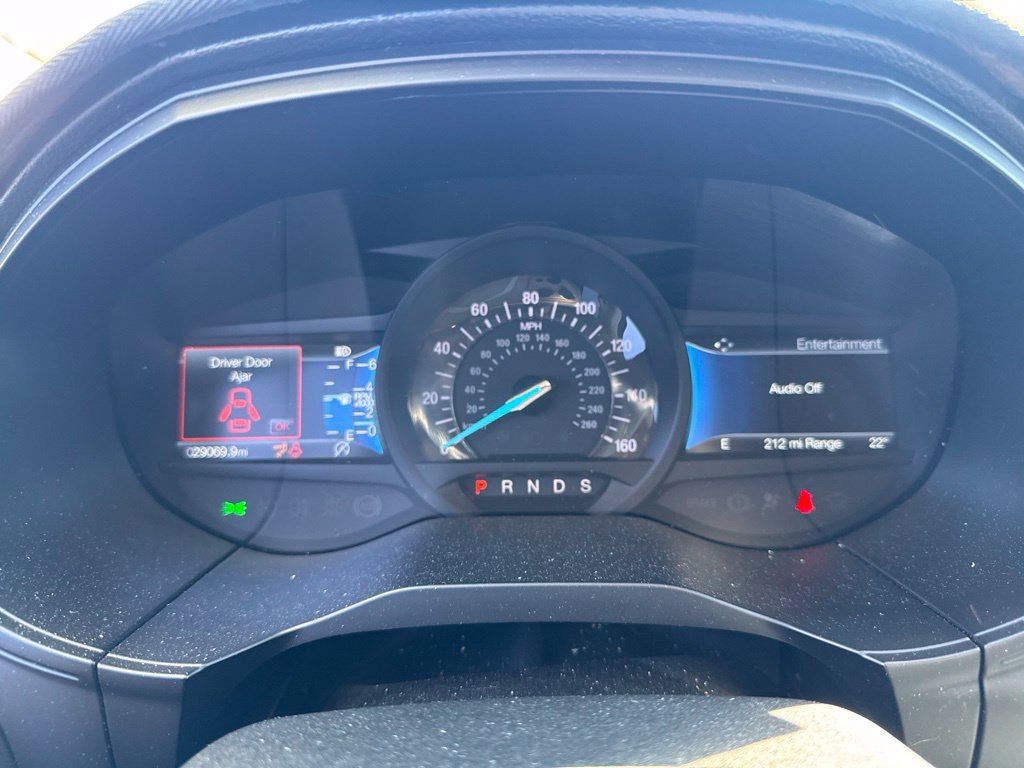 Used 2023 Ford Edge SE AWD/4WD image 8