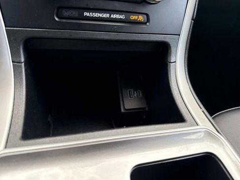 Used 2024 Ford Edge SEL image 31