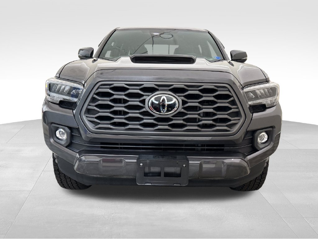 Used 2022 Toyota Tacoma TRD Sport AWD/4WD image 10