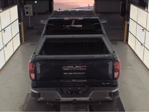 Used 2020 GMC Sierra 1500 SLE w/ SLE Value Package image 15
