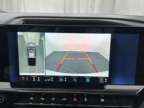 Used 2023 Chevrolet Silverado 1500 High Country w/ High Country Premium Package image 24