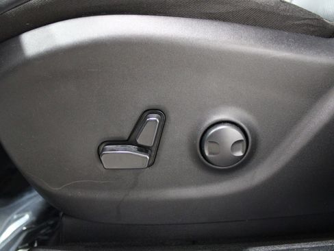 Used 2023 Jeep Cherokee Altitude Lux AWD/4WD image 44