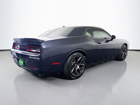 Used 2019 Dodge Challenger R/T w/ Blacktop Package image 10