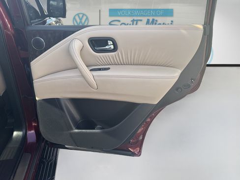 Used 2023 Nissan Armada Platinum w/ Cargo Package image 33