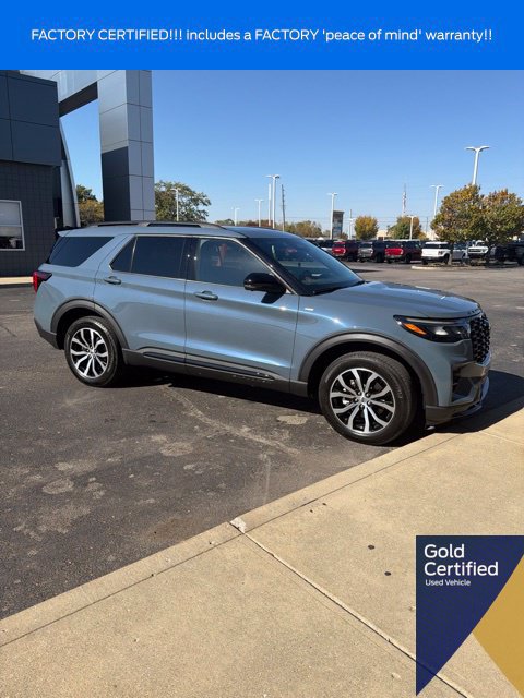 Used 2025 Ford Explorer ST-Line AWD/4WD image 6