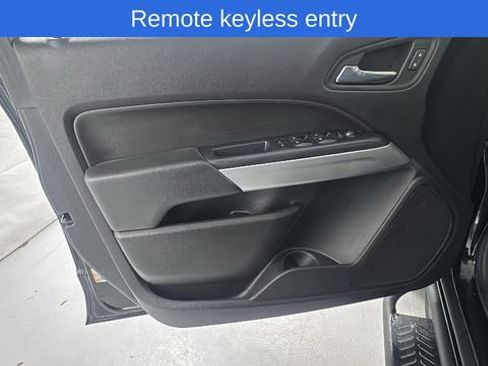 Used 2017 Chevrolet Colorado LT w/ LT Convenience Package image 17