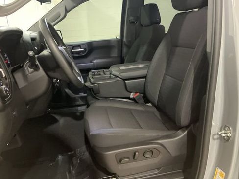 Used 2024 Chevrolet Silverado 1500 Custom Trail Boss w/ Turbomax Blackout Package image 11