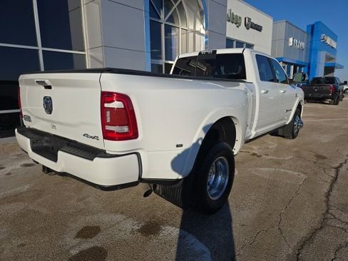 Used 2021 RAM 3500 Limited AWD/4WD image 9