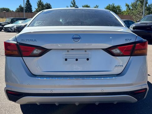 Used 2021 Nissan Altima 2.5 SV AWD/4WD image 5