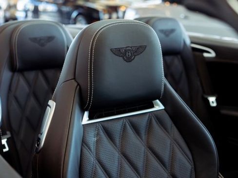 Used 2013 Bentley Continental Mulliner image 22