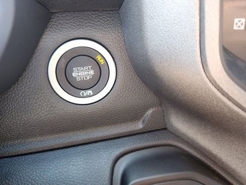 New 2025 RAM 2500 Tradesman AWD/4WD image 18