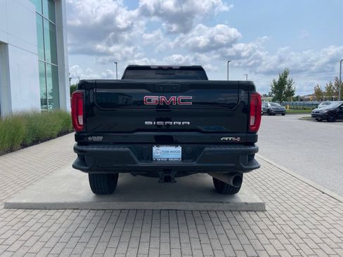Used 2020 GMC Sierra 2500 AT4 w/ AT4 Premium Package AWD/4WD image 11