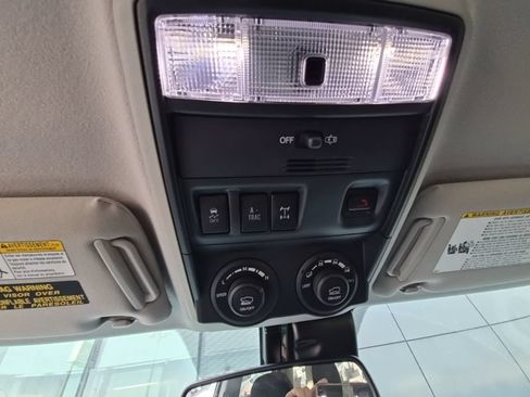 Used 2024 Toyota 4Runner TRD Off-Road AWD/4WD image 18