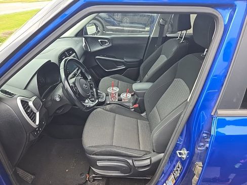 Used 2021 Kia Soul GT-Line FWD image 5