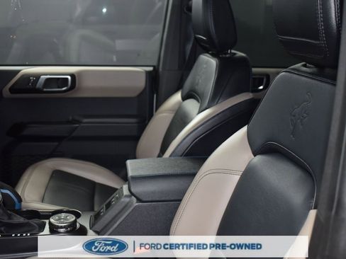 Certified 2024 Ford Bronco Wildtrak image 8