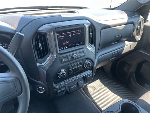 Used 2025 Chevrolet Silverado 1500 Custom w/ Turbomax Blackout Package AWD/4WD image 13