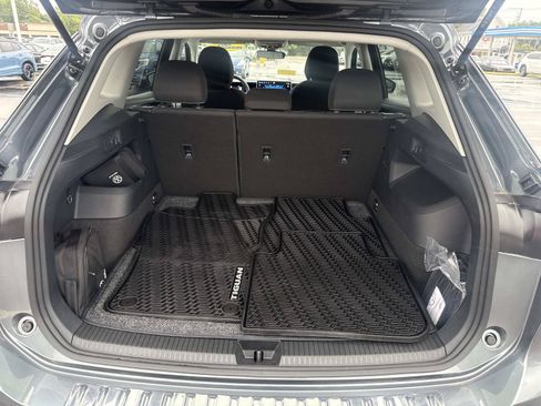 Certified 2025 Volkswagen Tiguan S AWD/4WD image 6
