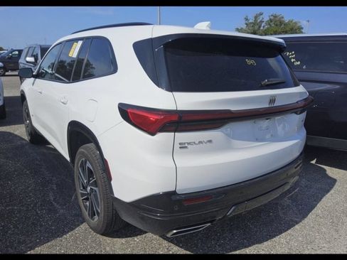 Used 2026 Buick Enclave Sport Touring AWD/4WD image 4