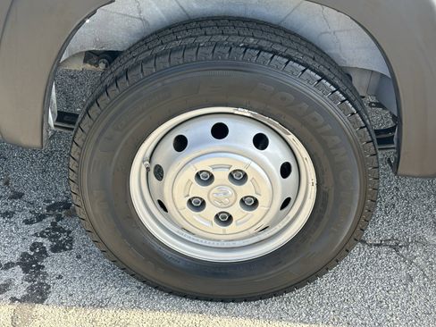 Used 2023 RAM ProMaster 3500 w/ Driver Convenience Group image 20