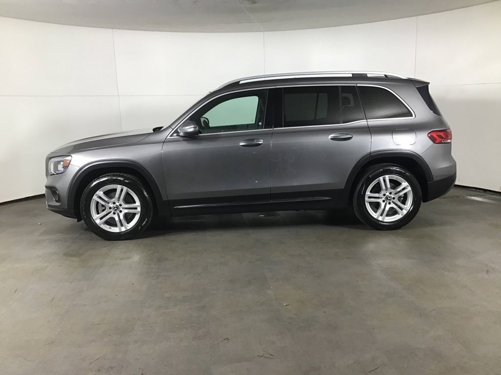 Used 2021 Mercedes-Benz GLB 250 4MATIC image 2