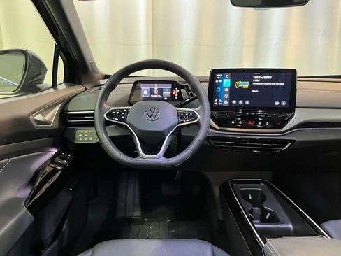 Used 2023 Volkswagen ID.4 Pro S Plus image 17