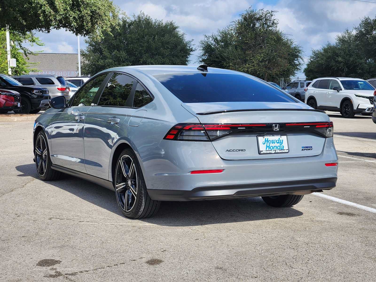 Used 2026 Honda Accord Sport image 5