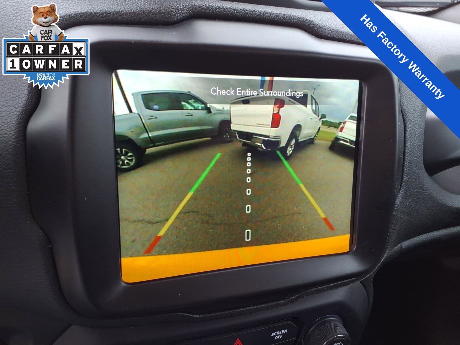 Used 2023 Jeep Renegade Latitude AWD/4WD image 16