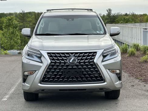 Used 2023 Lexus GX 460 Premium w/ Premium Package AWD/4WD image 32